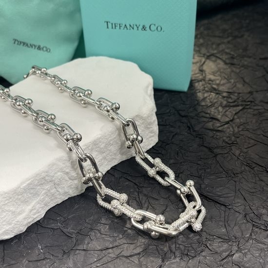 Tiffany & Co. Horseshoe Buckle Diamond Chain Necklace