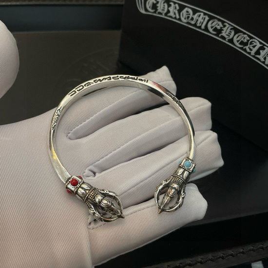 Chrome Hearts Vintage Pattern Engraved Bangle