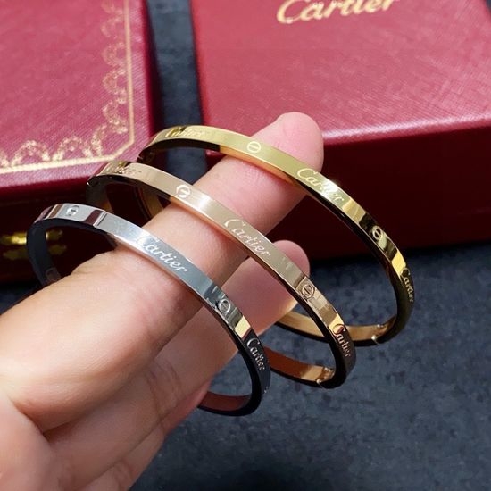 Cartier Sleek Narrow Polished 18k Gold Bangle