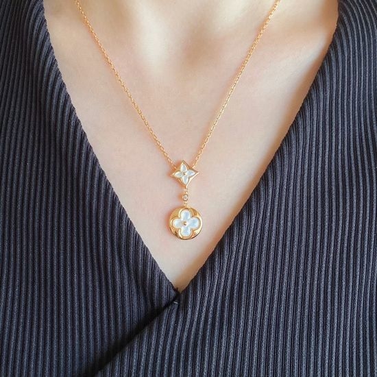 Louis Vuitton LV Floral Mother of Pearl Necklace
