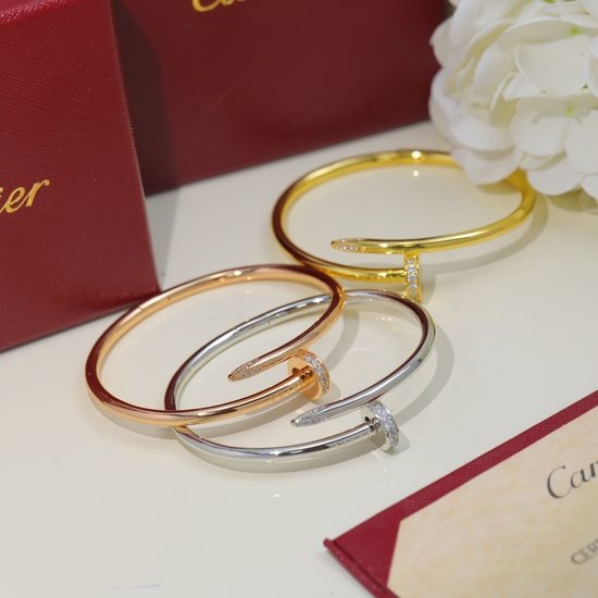 Cartier Diamond Inlaid Nail Design Bangle