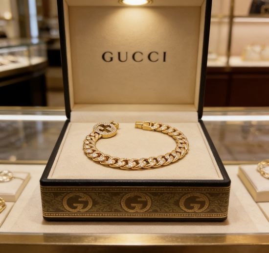 Gucci Delicate Rhinestone Elegant Fashion Bracelet
