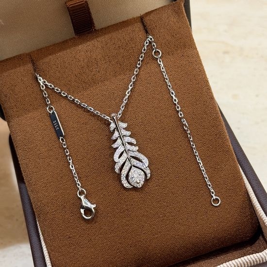 Boucheron Diamond Inlaid Feather Pendant Silver Necklace