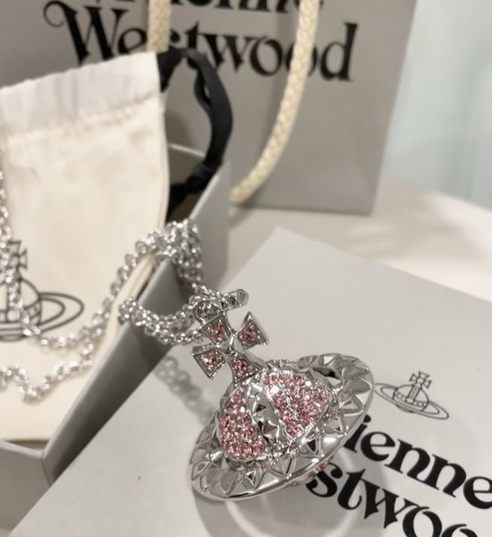 Vivienne Westhood Saturn Design Pendant Sweater Chain