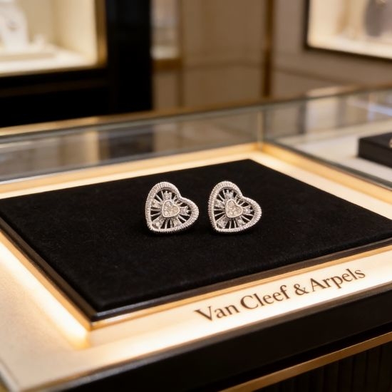 Van Cleef & Arpels VCA Lucky Four-Leaf Clover Diamond Earrings