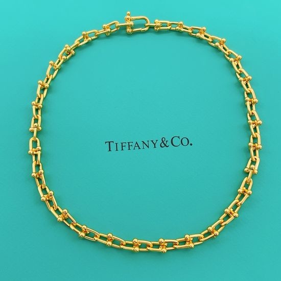 Tiffany & Co. U-shaped Gold Necklace Classic Timeless Design