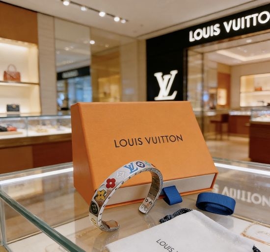 Louis Vuitton LV Vintage Adjustable Silver Bracelet