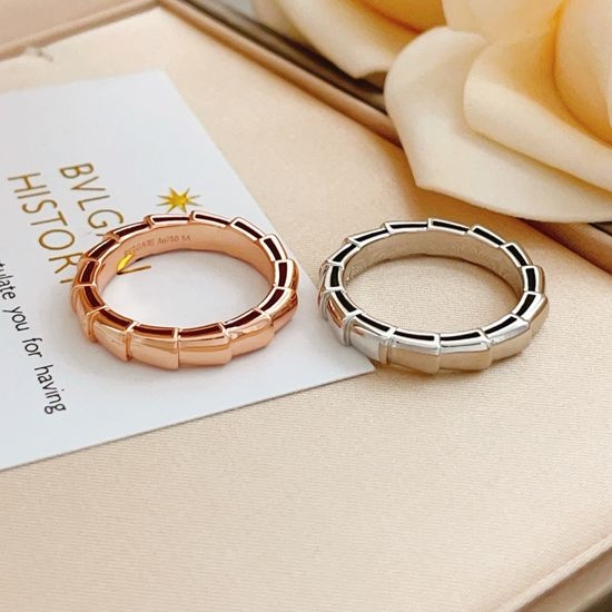 Bvlgari Smooth Snake Bone Ring Two Colors