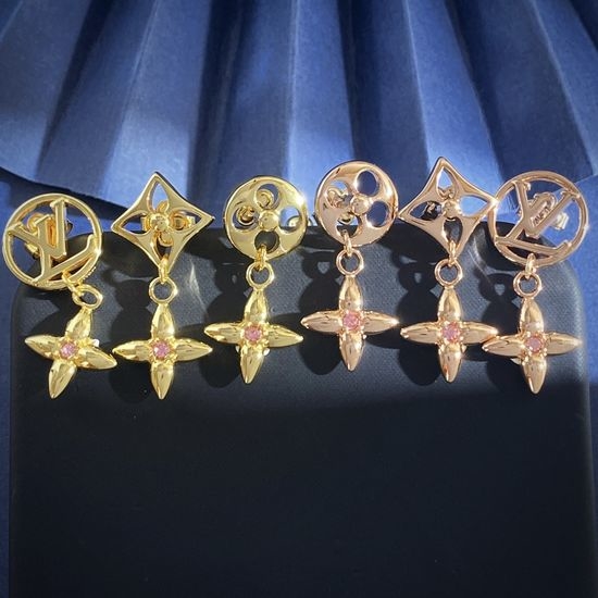 Louis Vuitton LV Hollow Pattern 3 Pieces Stud Earrings Set