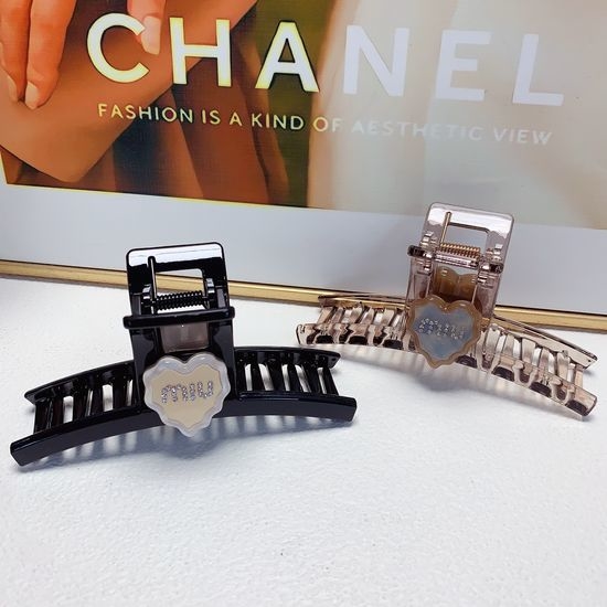 Miu Miu Acrylic Heart Logo Hair Claw