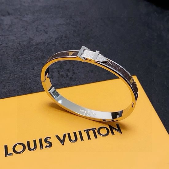 Louis Vuitton LV Buckle Design Elegant Delicate Bangle