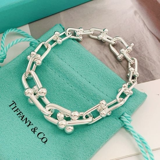 Tiffany & Co. Silver Gradient Horseshoe Buckle Bracelet