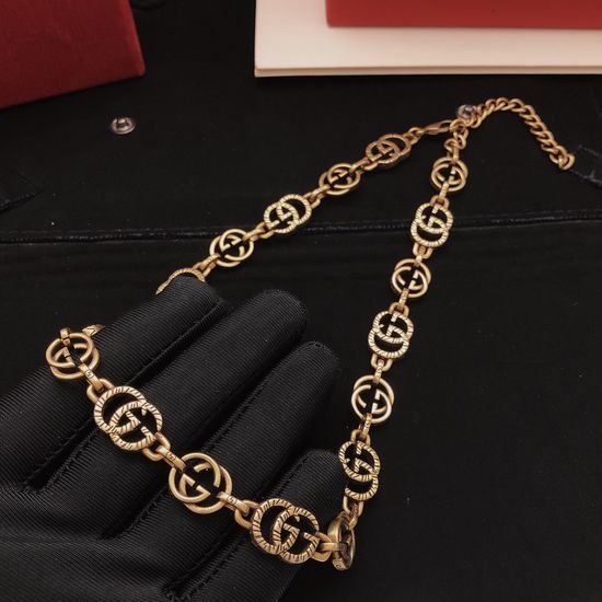 Gucci Vintage Distressed Chain Necklace