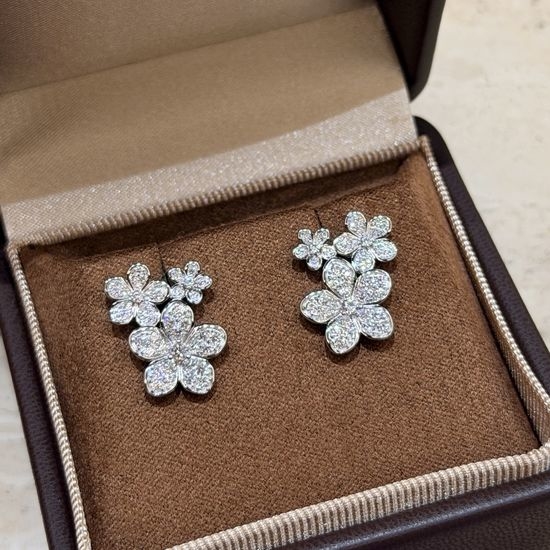 Polo Ralph Lauren Three Flower Stud Earrings Silver