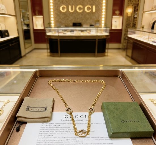 Gucci Retro Gold Adjustable Chain Necklace