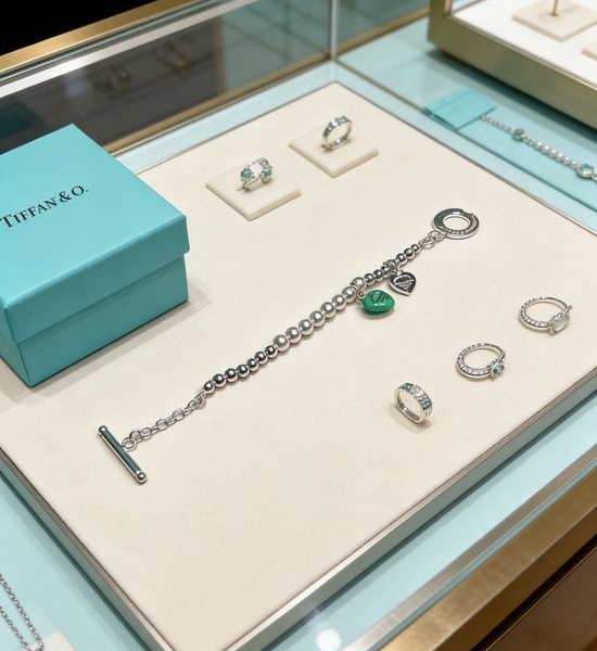 Tiffany & Co. Vintage Silver Pendant Necklace Bracelet Set