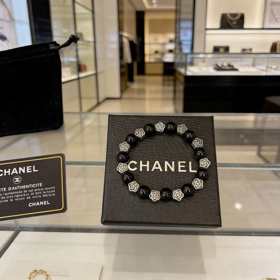 Chanel Classic Exquisite Craft Beaded Bracelet