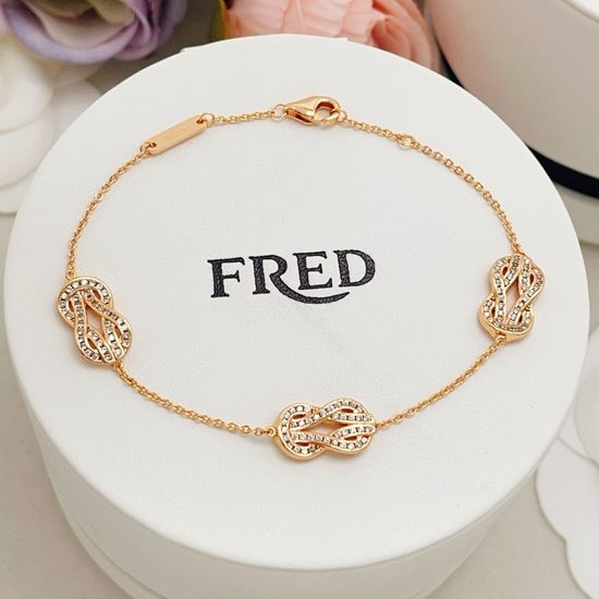 Fred Rose Gold Horseshoe Buckle Bracelet