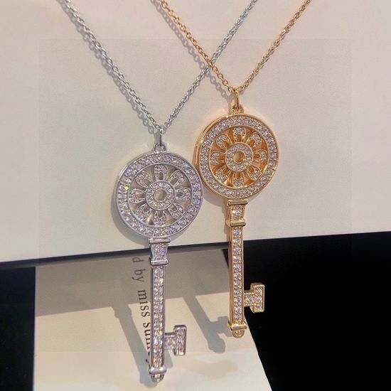 Fendi Tiffany Sunflower Key Pendant with Diamond