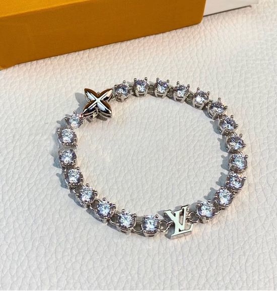 Louis Vuitton LV Cross Flower Full Diamond Bracelet