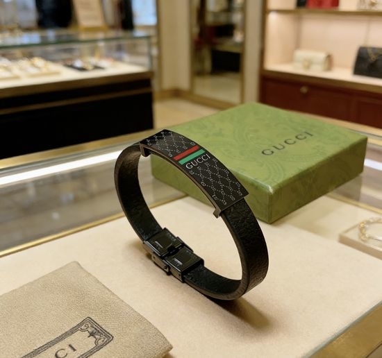 Gucci Handmade Leather Double G Classic Bracelet