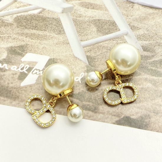 Christian Dior CD Rhinestone Pearl Stud Earrings Elegant Jewelry