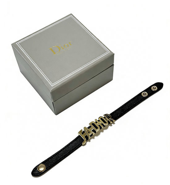 Christian Dior CD Vintage High Quality Leather Bracelet