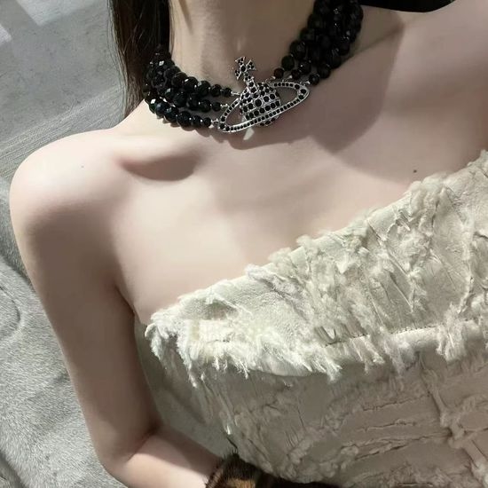 Vivienne Westhood Saturn Design Exquisite Pendant Necklace