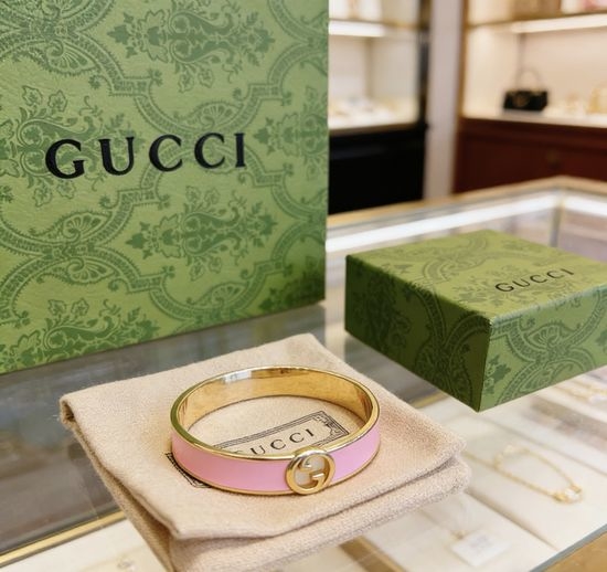 Gucci Vintage Style Classic Bangle