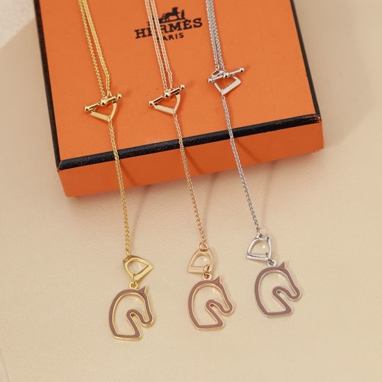 Hermes Horse Head Necklace Exquisite Craft Jewelry
