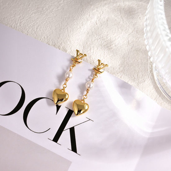 Louis Vuitton LV Exquisite Monogram Pattern Stud Earrings