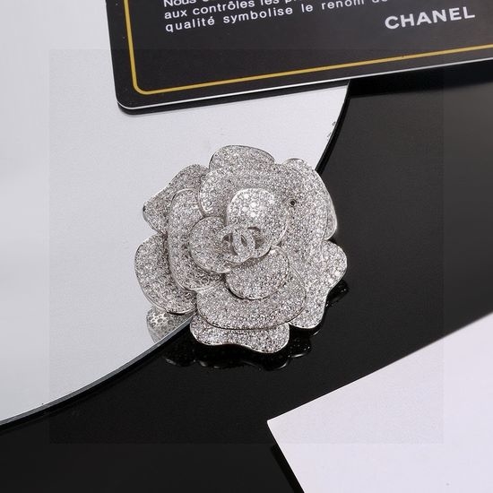Chanel Camellia Brooch Elegant Design High Quality Plating
