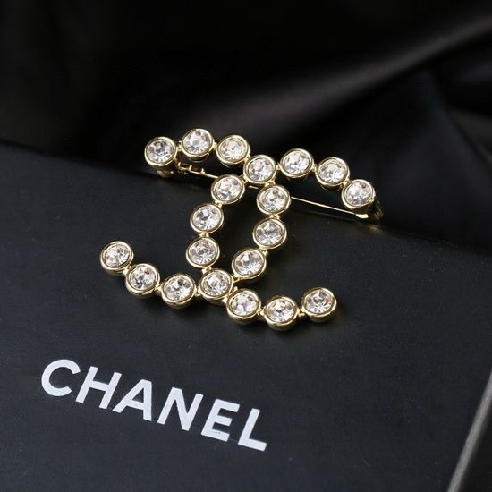 Chanel Diamond Brooch Stylish Design Premium Craftsmanship