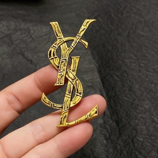 Yves Saint Laurent YSL Classic Brooch Versatile Wear Accessory