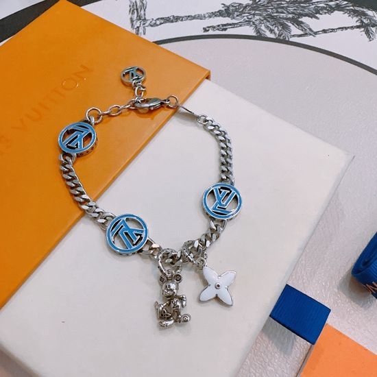 Louis Vuitton LV Vintage Silver Bracelet Trendy Versatile Jewelry