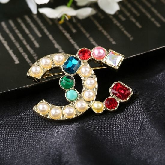 Chanel Rhinestone Pearl Brooch Stylish Elegant Jewelry