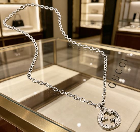 Gucci Classic Double G Pendant Necklace