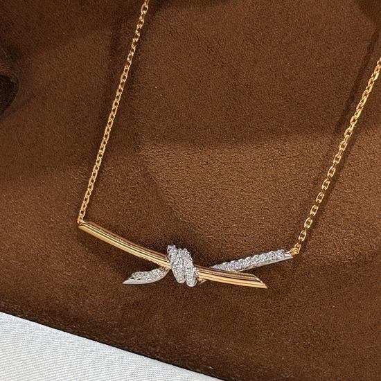 Tiffany & Co. Two-tone Knot Shiny Pendant Necklace