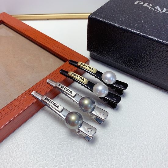 Prada Elegant Pearl Side Hair Clip Set