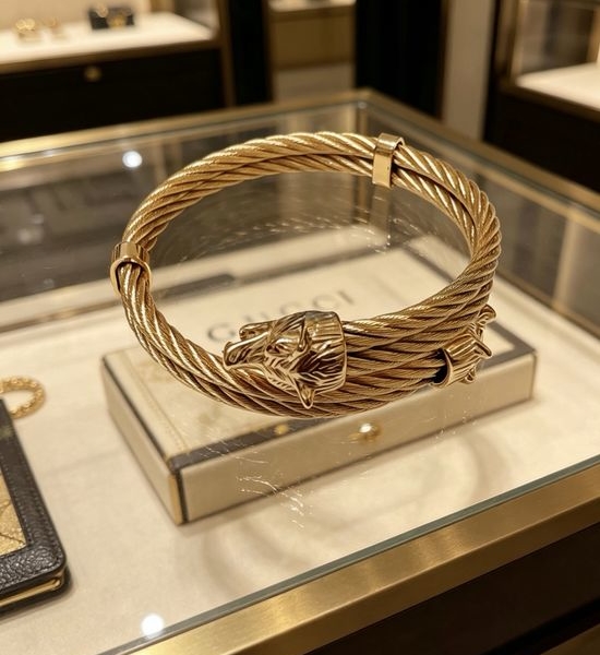 Gucci K Gold Finished Classic Bangle Premium Jewelry