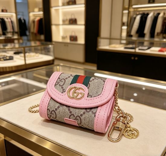 Gucci Multi-functional Keychain Bag Pouch