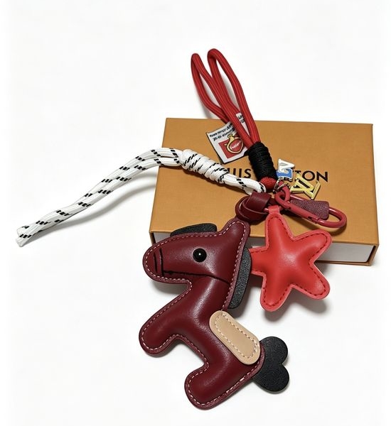 Louis Vuitton LV Vintage Classic Bag Charm Keychain