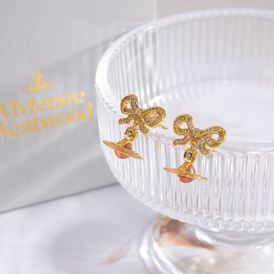 Vivienne Westhood Saturn Design Elegant Stud Earrings