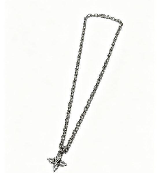Louis Vuitton LV Vintage All-match Pendant Necklace