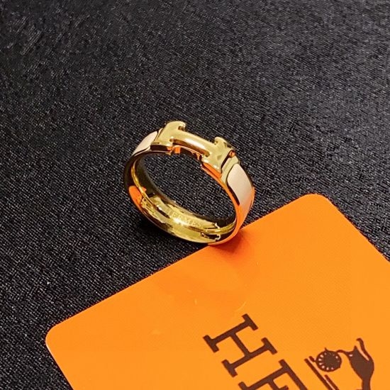 Hermes Classic Milk Tea Color Ring