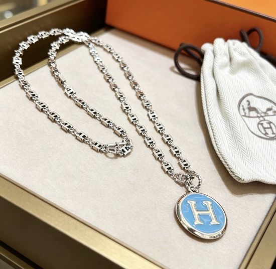 Hermes Letter Shape Classic Pendant Necklace