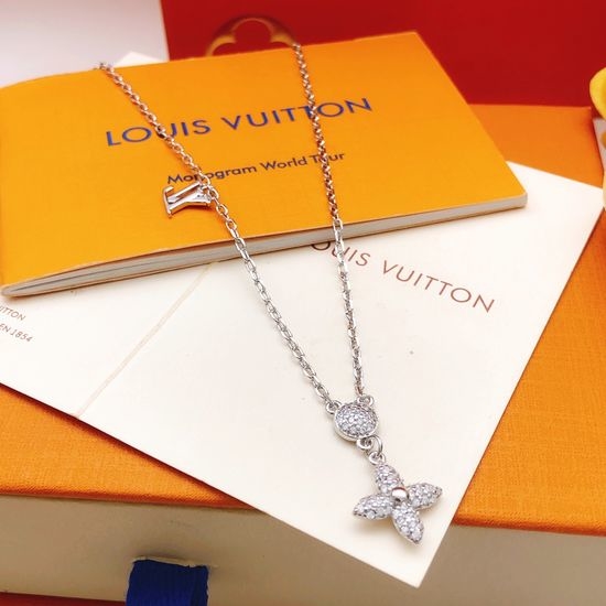 Louis Vuitton LV Tassel Diamond Inlaid Necklace