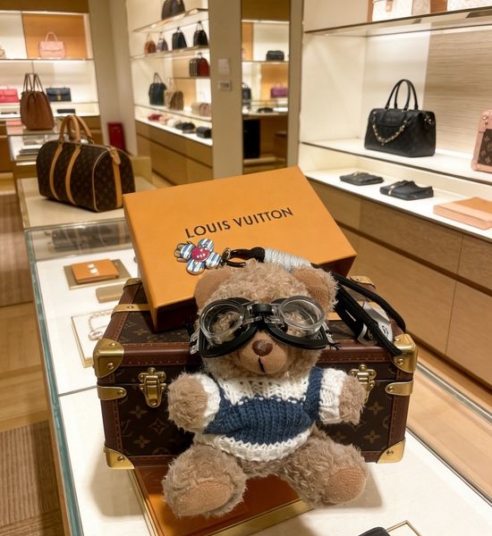 Louis Vuitton LV LV High-end Keychain Popular Choice