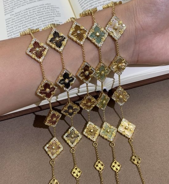 Buccellati Theater Diamond Bracelet in V Gold