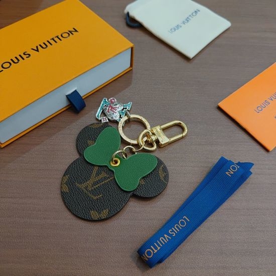 Louis Vuitton LV Vintage Finish Keychain Bag Accessory